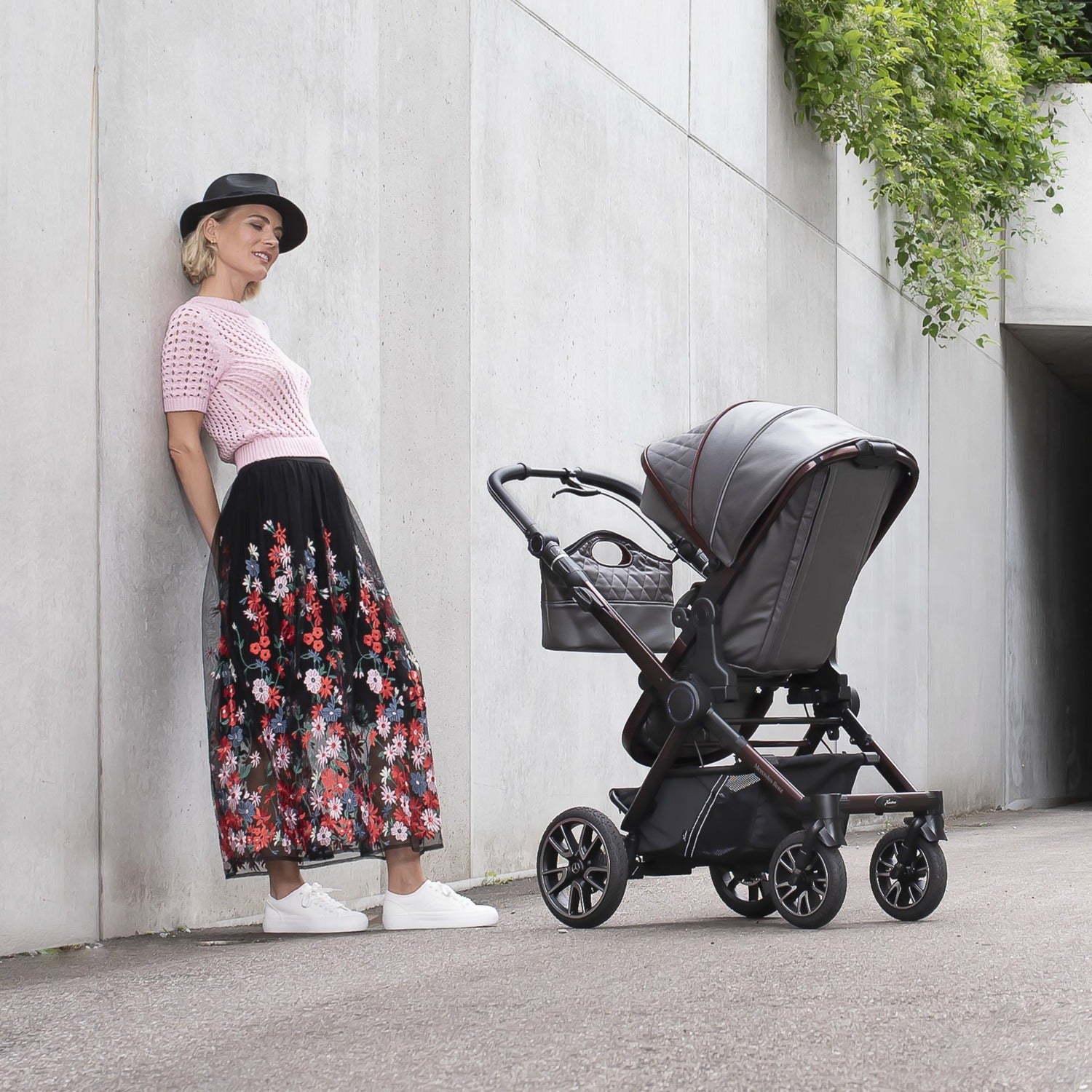 Mercedes Baby Hartan stroller